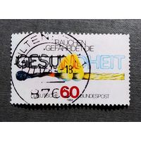 Марка Германия 1984 год Кампания против курения