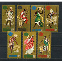 Бурунди - 1964 - Национальные костюмы. Всемирная выставка - (следы от хранения на клее) - [Mi. 109-115] - полная серия - 7 марок. MNH.  (Лот 41HV)-TG3P24