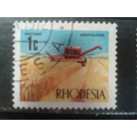 Родезия, 1970. Комбайн в поле