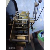 Часы янтсрь