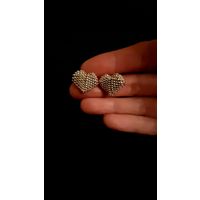 Серьги-гвоздики из японского бисера