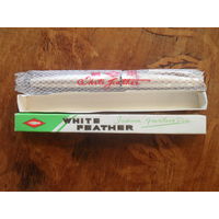 Перьевая Ручка WHITE FEATHER. CHINA.Золотое перо,новая в упаковке.