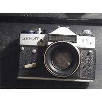 Фотоаппарат Зенит + вспышка СЭФ
