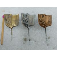 Знак-фрачник ПНР. Герб Польши. тяжёлый. цена за 1 шт.