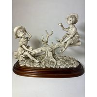 Старинная статуэтка Каподимонте