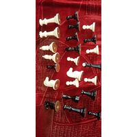 Шахматы. Любая на выбор 2 рубля.