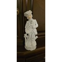 Статуэтка фарфор высота 34см