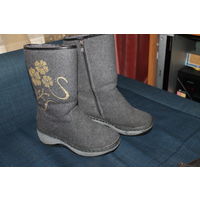 Сапоги женские байковые на меху .р-р37