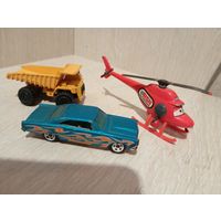 Старые игрушки Металл