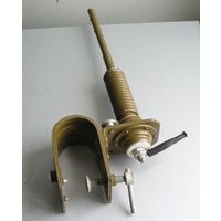 Крепление антенны для радиостанции на борт грузовика