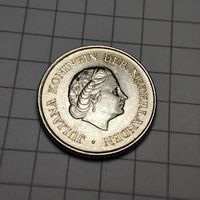 1/4 гульдена Нидерландских Антильских островов 1967 года. Серебро.Юлиана.