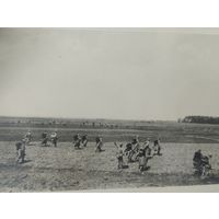 Фото ПМВ . Атака , восточный фронт.Из альбома 4 армии австро-венгрии.Оригинал!