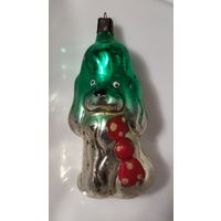 Ёлочная игрушка Собака с бантом.Высота 10 см