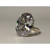 Кольцо серебро 925 пр. Размер 20 мм. Ювелирное стекло. С рубля.