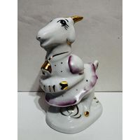 Статуэтка фарфоровая "Козочка" (Коза золотые рога) Добруш.  АУКЦИОН не с рубля без МПЦ.