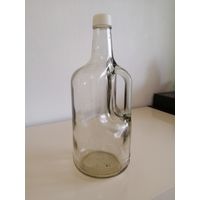 Бутыль красивый СССР 1.75 литра с ручкой