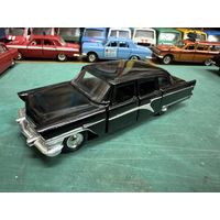 ГАЗ-13 Чайка, крайне редкая поздняя версия с черным салоном, глухим задним номером и отверстием на днище под крепление на подиум, Тантал, Агат, Саратов