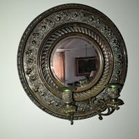 Старинное зеркало с подсвечниками. Бронза.