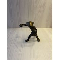 Статуэтка-подставка для солонки и перечницы (бронза)