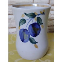 Чашка кофейная эпохи СССР. Полонский завод художественной керамики (Полонное - худ керамика), 1973-1991 гг