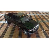 Dodge Ram 3500 2005 Black Spark S0869