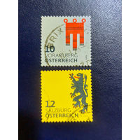 Австрия. Герб. Лев (2 марки из серии)
