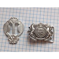2 пряжки