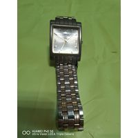 Наручные часы Laros оригинал  кварц трёхдневный аукцион