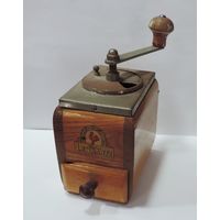 Кофемолка 50-60-е годы Германия.