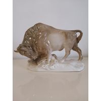 Статуэтка Зубр большой Минск. См описание