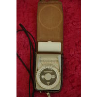 Фотоэкспонометр   Ленинград 4   ( рабочий )