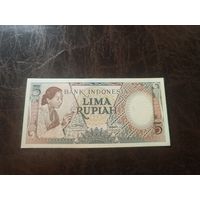 Индонезия 5 рупий образца 1958 года UNC p55 серияLBJ пятнышки!