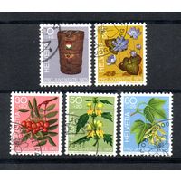 Декоративные растения леса Швейцария 1975 год серия из 5 марок