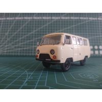 Масштабная модель УАЗ-3741 Масштаб 1/43