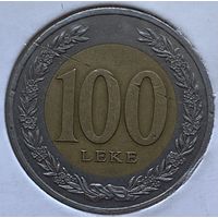 Албания 100 лек 2000 г. В холдере