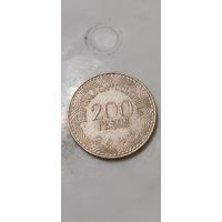 Колумбия 200 песос 2015
