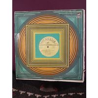 Эдита Пьеха - Край берёзовый