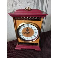 Часы настольные (кабинетные) Маяк. Механика (редкость!). 80-е г.