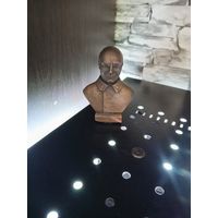 Статуэтка бюст Л.П. Берия металл.