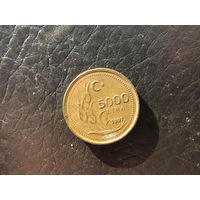 Турция. 5 000 лир.1997. С 20 копеек. Распродажа коллекции. Смотрите другие лоты.