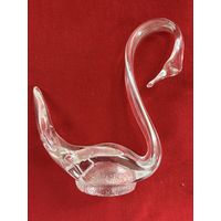Лебеди стеклянные