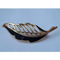 Брошь. Лист. Эмаль. Позолота