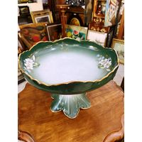 Ваза. Фарфор, живопись. Гарднер, Россия, 19/20 век.