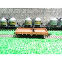 Платформа малая с подставкой  2-х осный (беж) "LIMA"  -ЛОМ- Италия б/у 1/87 HO