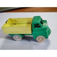 Машинка -грузовик СССР.