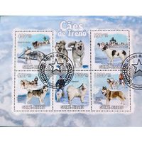Гвинея-Биссау 2009. Ездовые собаки. Малый лист