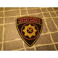 Шеврон депортамент а пожарной охраны Латвии