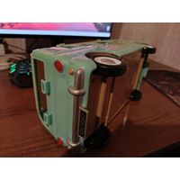 Машинка коллекции Sylvanian Families Campervan Family