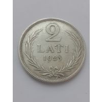 2 лата 1925 г