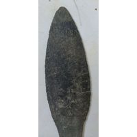 Нож древний, прочный, бронзовый